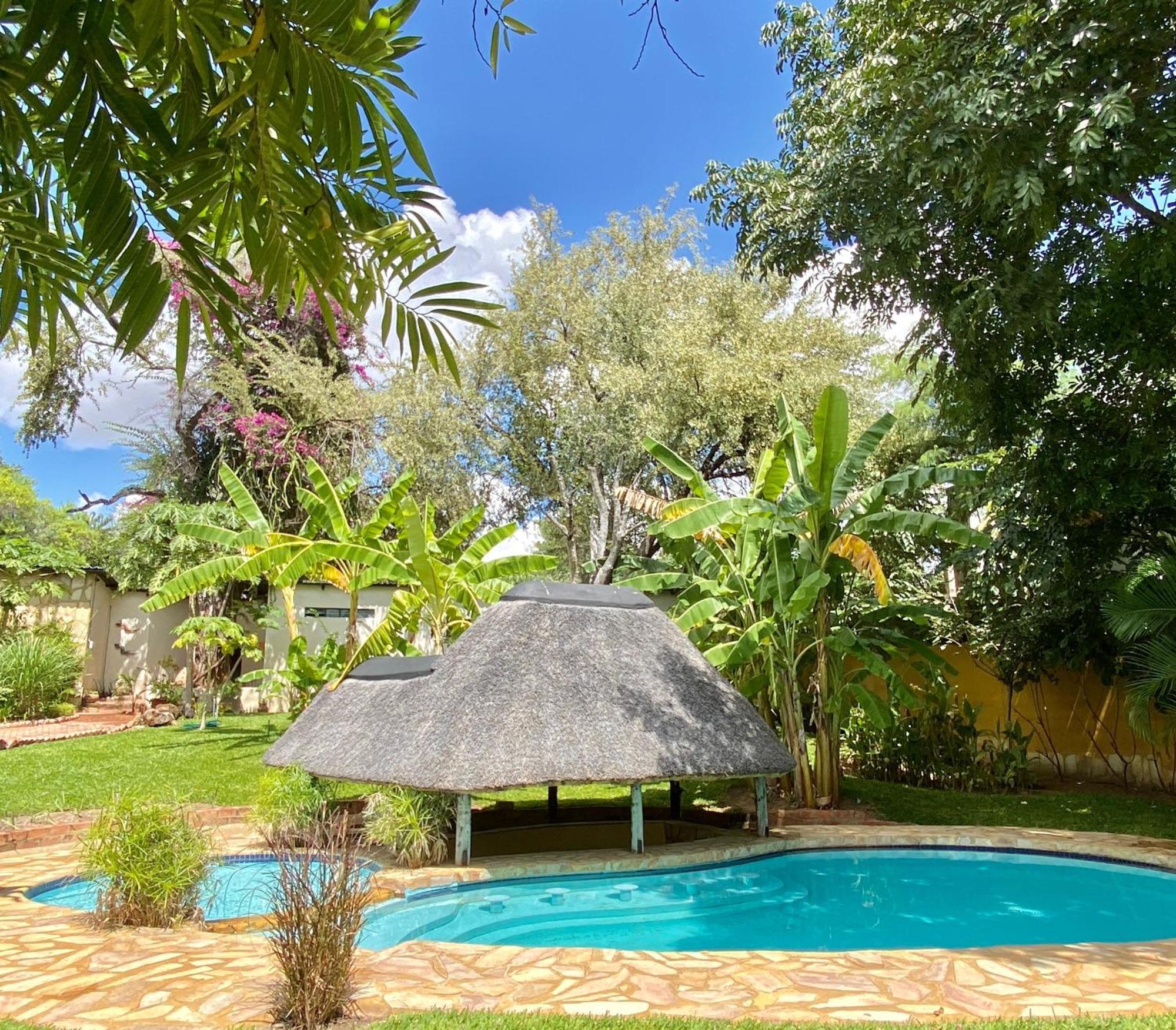 Tambuti Lodge Rundu Esterno foto