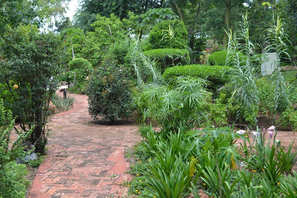 Tambuti Lodge Rundu Esterno foto