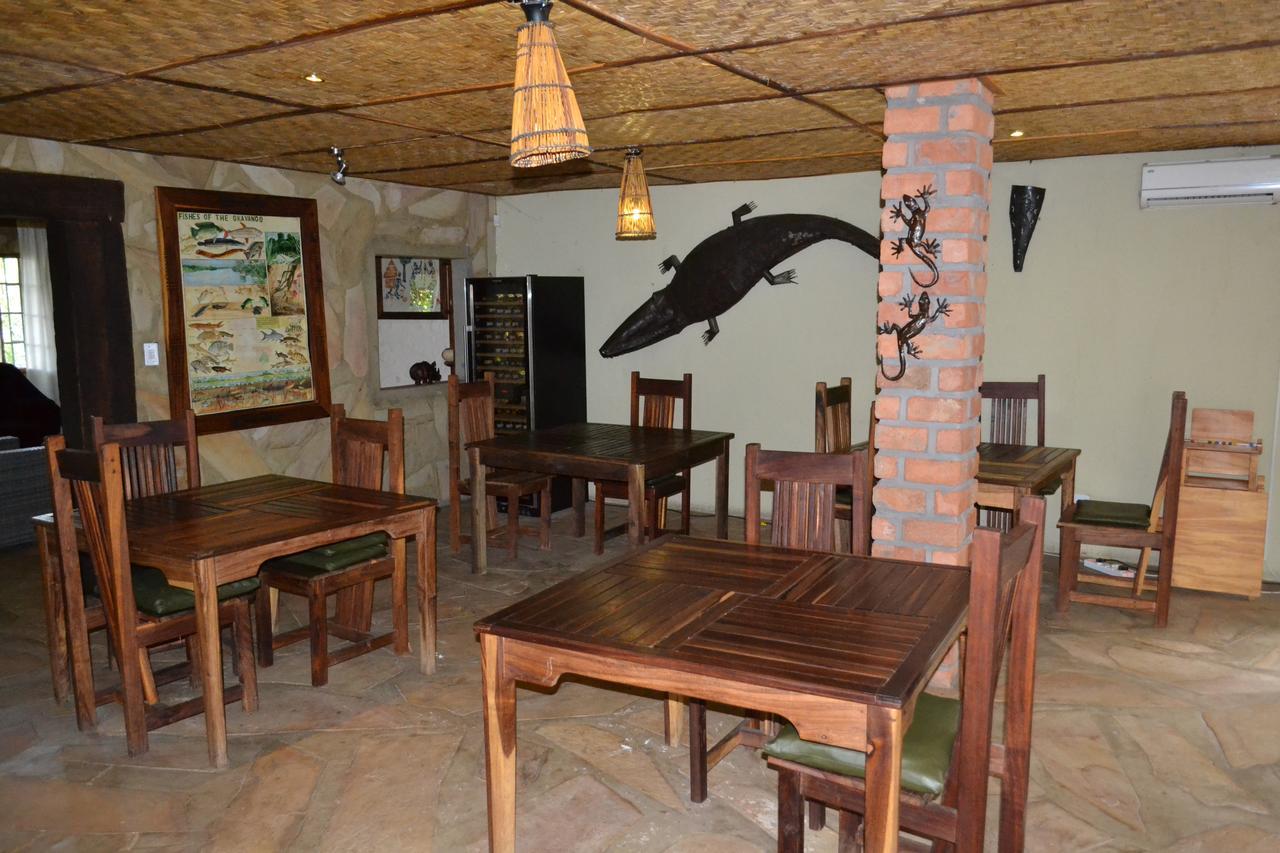 Tambuti Lodge Rundu Esterno foto